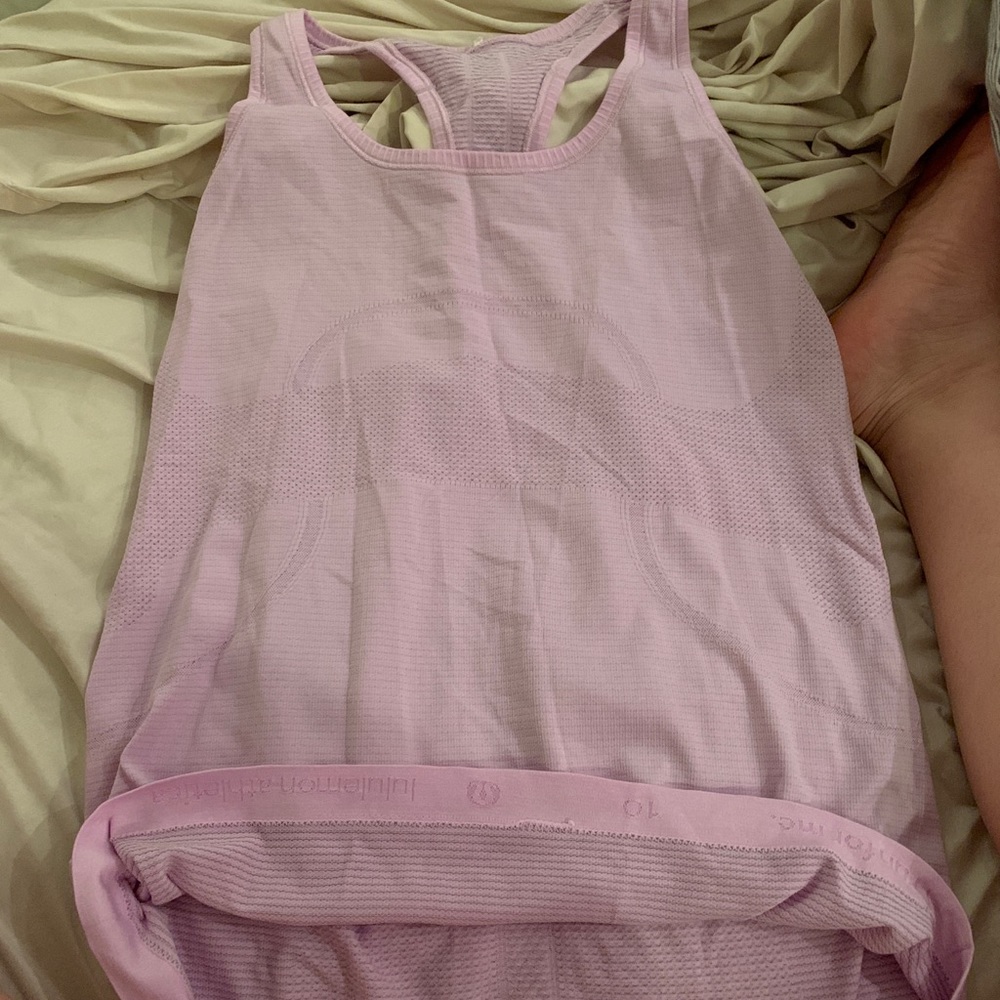 Lululemon tank top
